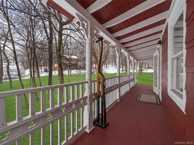 17 Waldron Avenue, Nyack, NY 10960