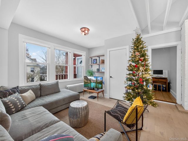 17 Waldron Avenue, Nyack, NY 10960