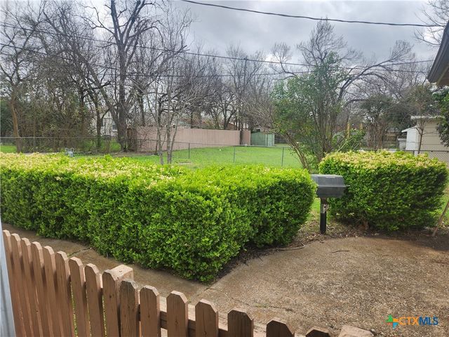 1615 S 15th Street, Temple, TX 76504