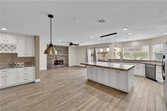5205 Coral Glow Court, Las Vegas, NV 89149