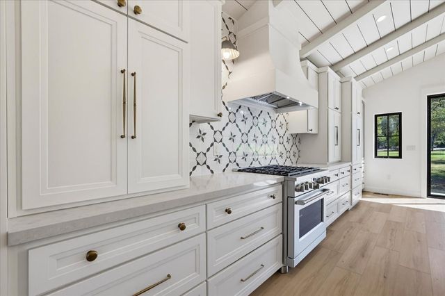12284 Lakeshore North, Auburn, CA 95602