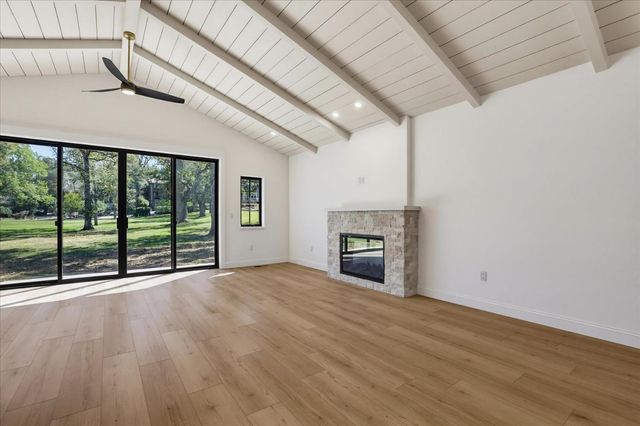 12284 Lakeshore North, Auburn, CA 95602