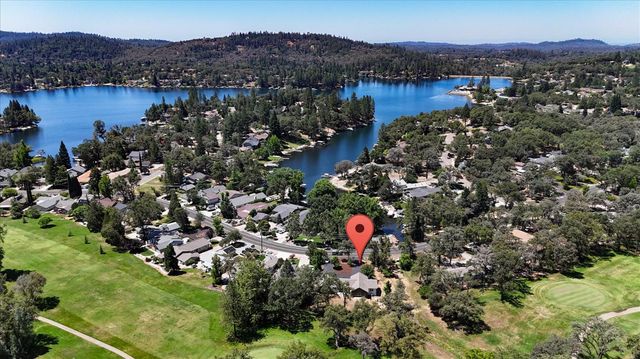 12284 Lakeshore North, Auburn, CA 95602