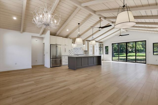 12284 Lakeshore North, Auburn, CA 95602