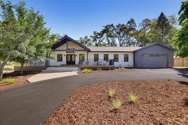 12284 Lakeshore North, Auburn, CA 95602