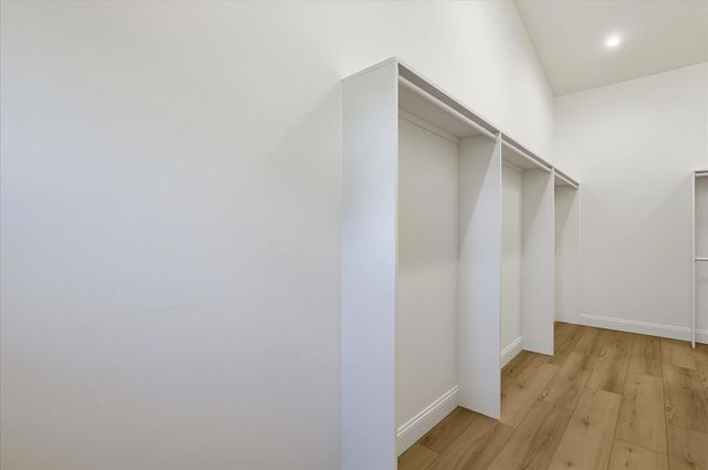 12284 Lakeshore North, Auburn, CA 95602