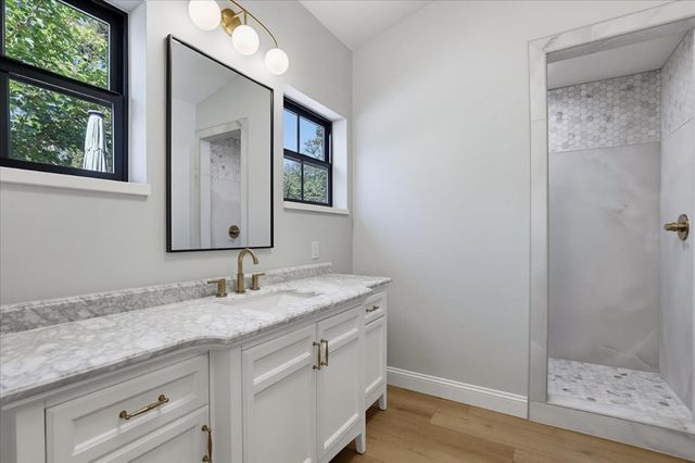 12284 Lakeshore North, Auburn, CA 95602