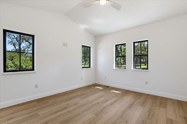 12284 Lakeshore North, Auburn, CA 95602