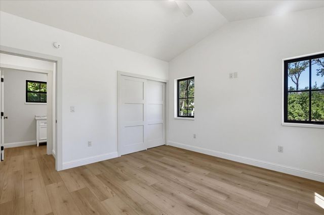 12284 Lakeshore North, Auburn, CA 95602