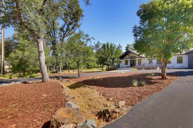 12284 Lakeshore North, Auburn, CA 95602