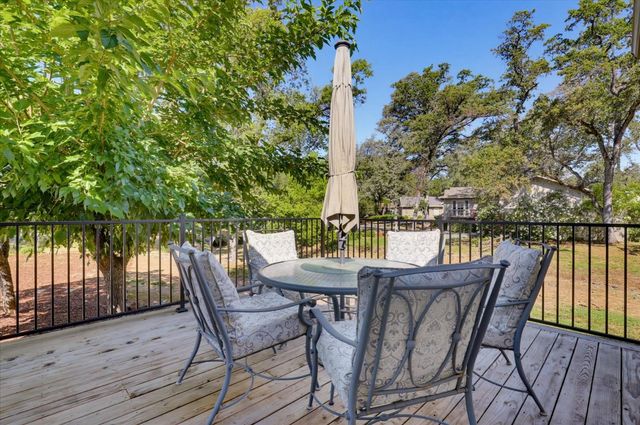 12284 Lakeshore North, Auburn, CA 95602