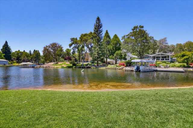 12284 Lakeshore North, Auburn, CA 95602