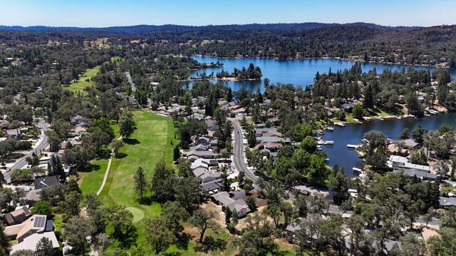 12284 Lakeshore North, Auburn, CA 95602
