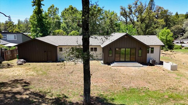 12284 Lakeshore North, Auburn, CA 95602