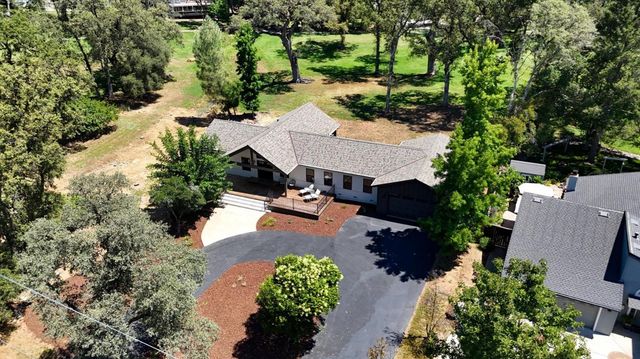 12284 Lakeshore North, Auburn, CA 95602