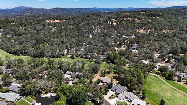 12284 Lakeshore North, Auburn, CA 95602