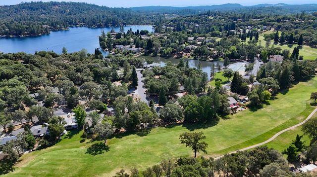 12284 Lakeshore North, Auburn, CA 95602