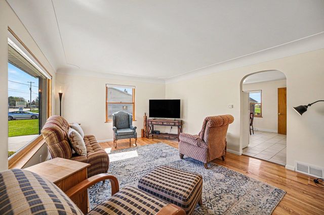 2720 22nd Street, Bay City, MI 48708