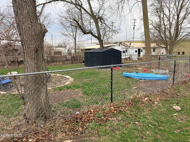 623 S Pleasant Street, Montpelier, OH 43543