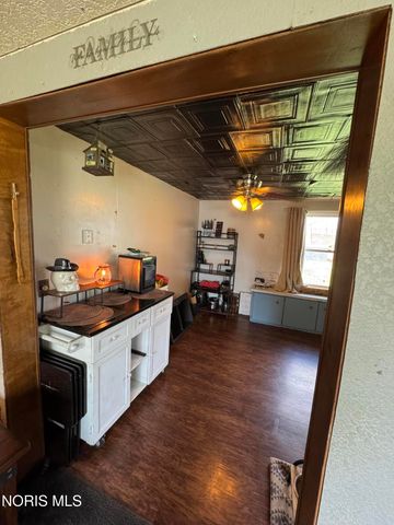 623 S Pleasant Street, Montpelier, OH 43543