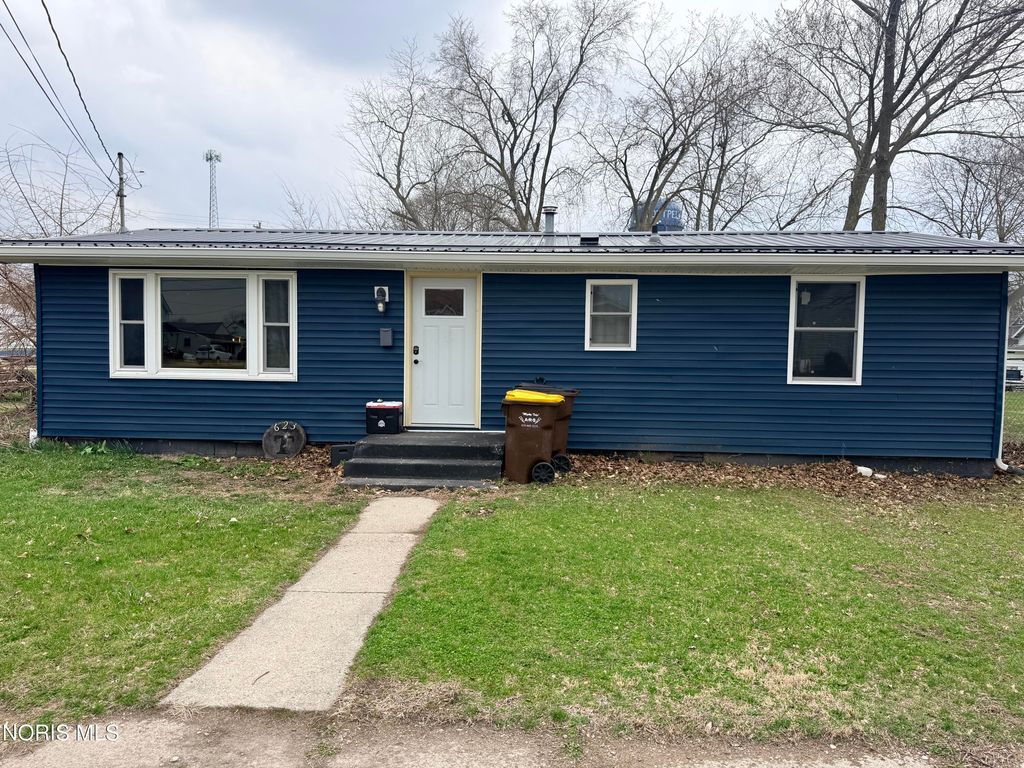 623 S Pleasant Street, Montpelier, OH 43543