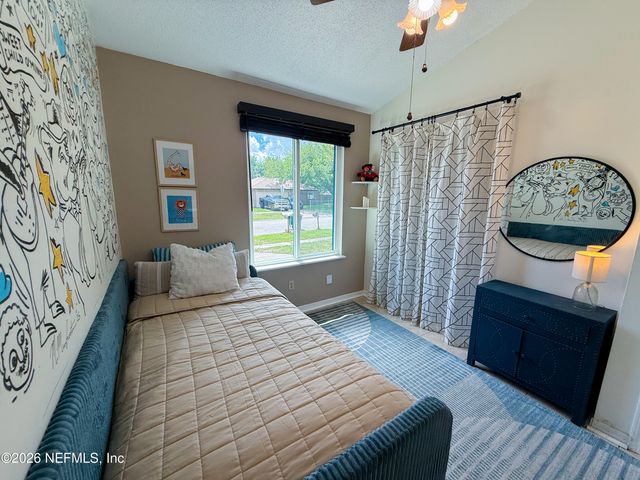2458 SEABURY Place N, Jacksonville, FL 32246