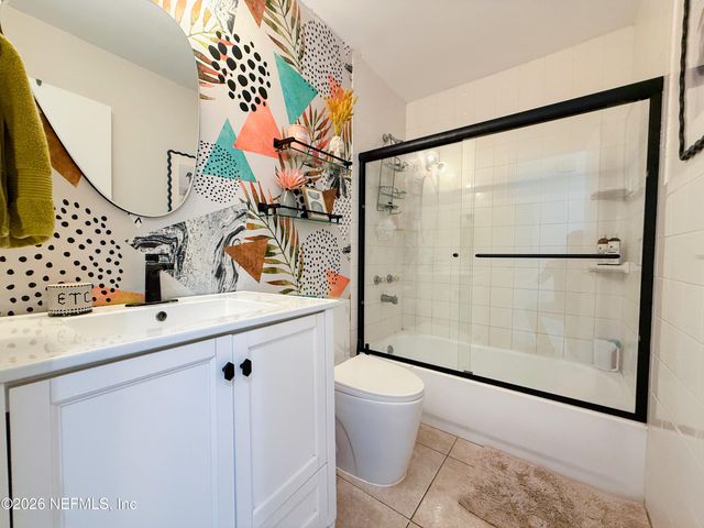 2458 SEABURY Place N, Jacksonville, FL 32246