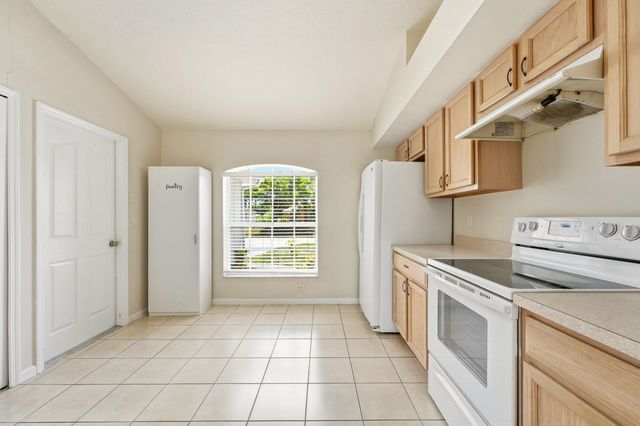 1293 SW Kalevala Drive, Port St. Lucie, Port St Lucie, FL 34953