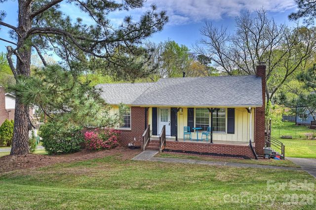 1518 Rama Road, Charlotte, NC 28211