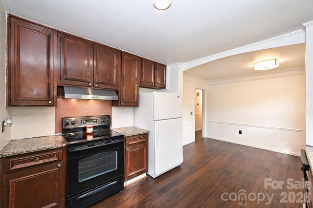 1518 Rama Road, Charlotte, NC 28211