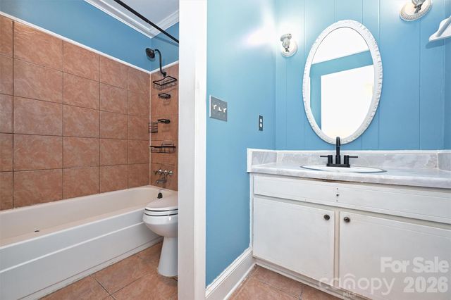 1518 Rama Road, Charlotte, NC 28211