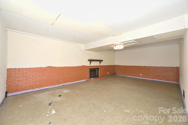 1518 Rama Road, Charlotte, NC 28211