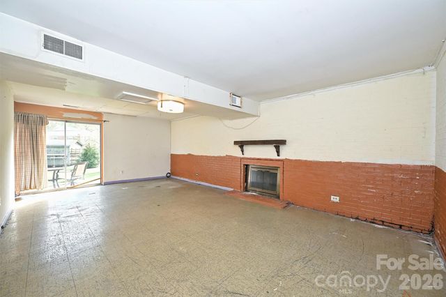 1518 Rama Road, Charlotte, NC 28211