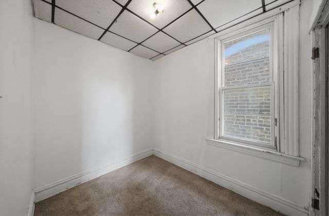 3828 S Honore Street, Chicago, IL 60609