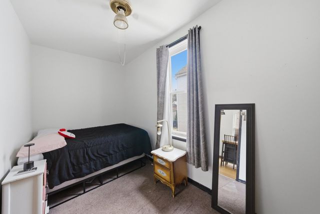 3828 S Honore Street, Chicago, IL 60609