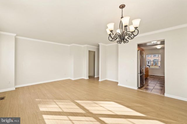 14821 HAYMARKET LN, Centreville, VA 20120