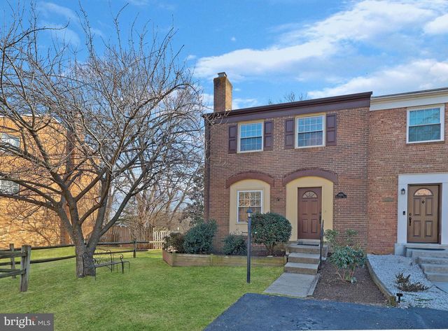 14821 HAYMARKET LN, Centreville, VA 20120