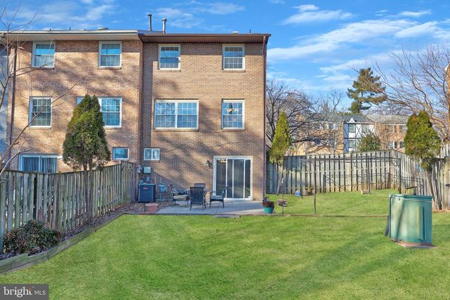 14821 HAYMARKET LN, Centreville, VA 20120