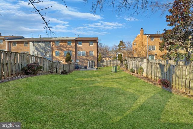 14821 HAYMARKET LN, Centreville, VA 20120