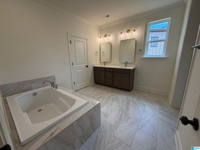 5000 CHELSEA PARK BEND, Chelsea, AL 35043