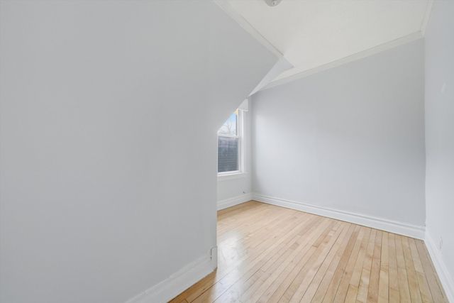 3311 N Kostner Avenue, Chicago, IL 60641