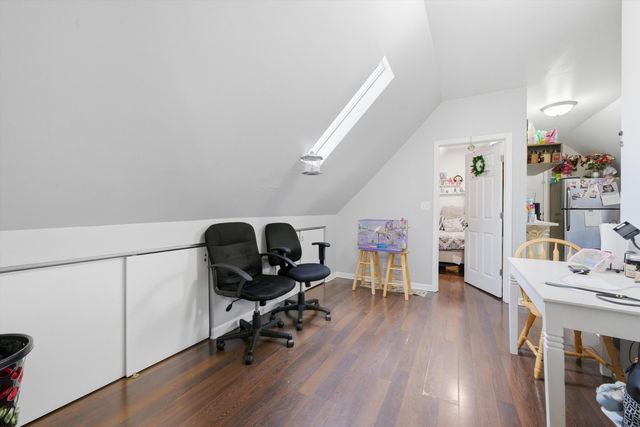 3311 N Kostner Avenue, Chicago, IL 60641