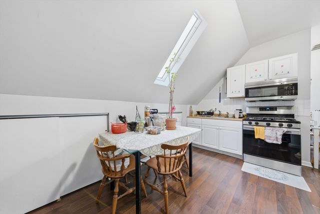 3311 N Kostner Avenue, Chicago, IL 60641