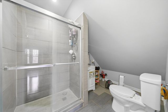 3311 N Kostner Avenue, Chicago, IL 60641