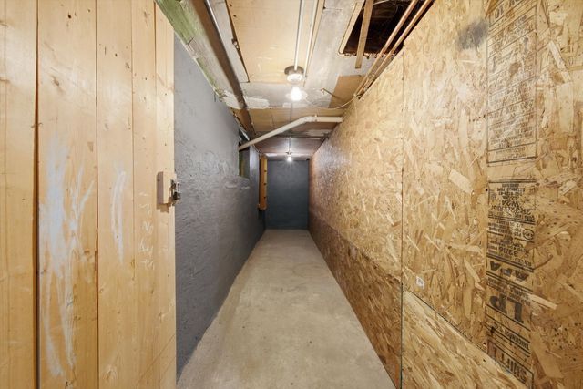 3311 N Kostner Avenue, Chicago, IL 60641