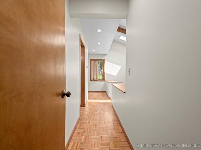 3321 Woodland Road, Bartlesville, OK 74006