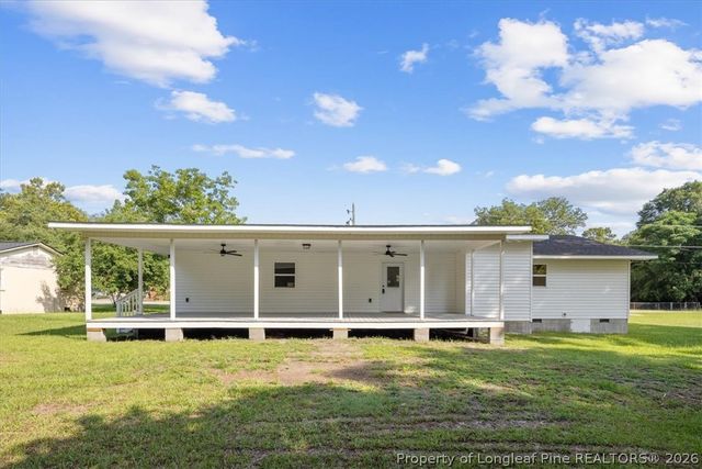 310 Saint James Street, Raeford, NC 28376