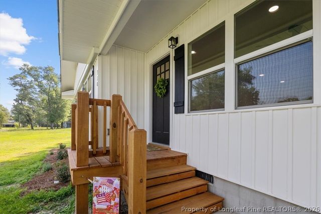 310 Saint James Street, Raeford, NC 28376