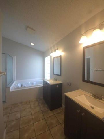 5514 TUGHILL DRIVE, Tampa, FL 33624