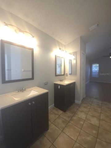 5514 TUGHILL DRIVE, Tampa, FL 33624